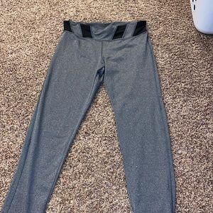 Grey workout leggings